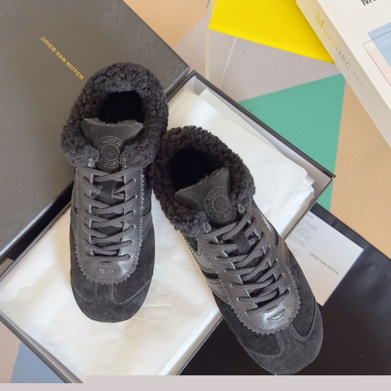 Other Sneakers